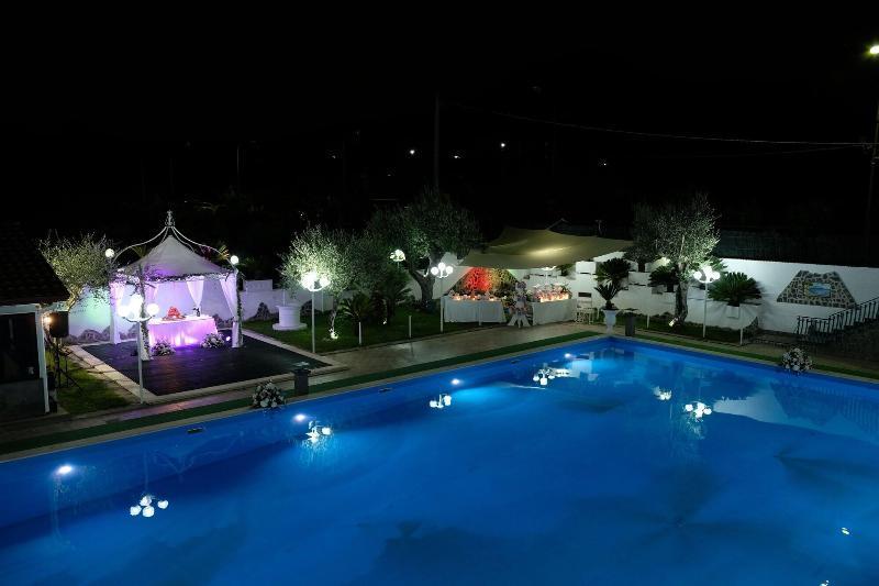 Ristorante La Vela Hotel Боскореале Екстериор снимка